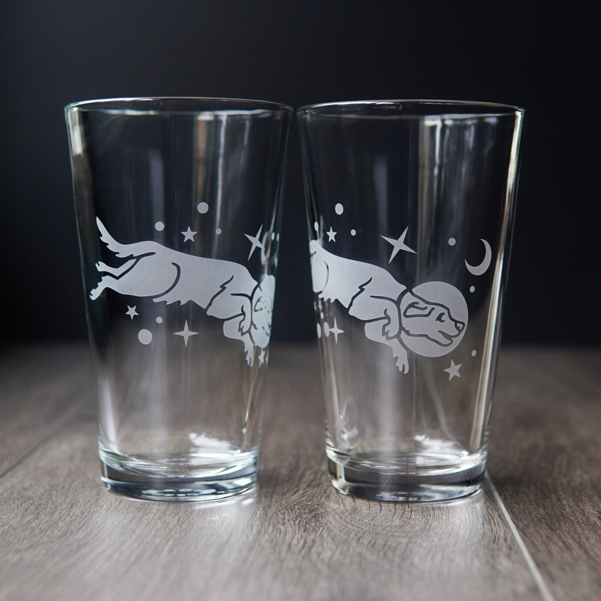 Space Dog Pint Glass - etched glassware - Che Cose Belle