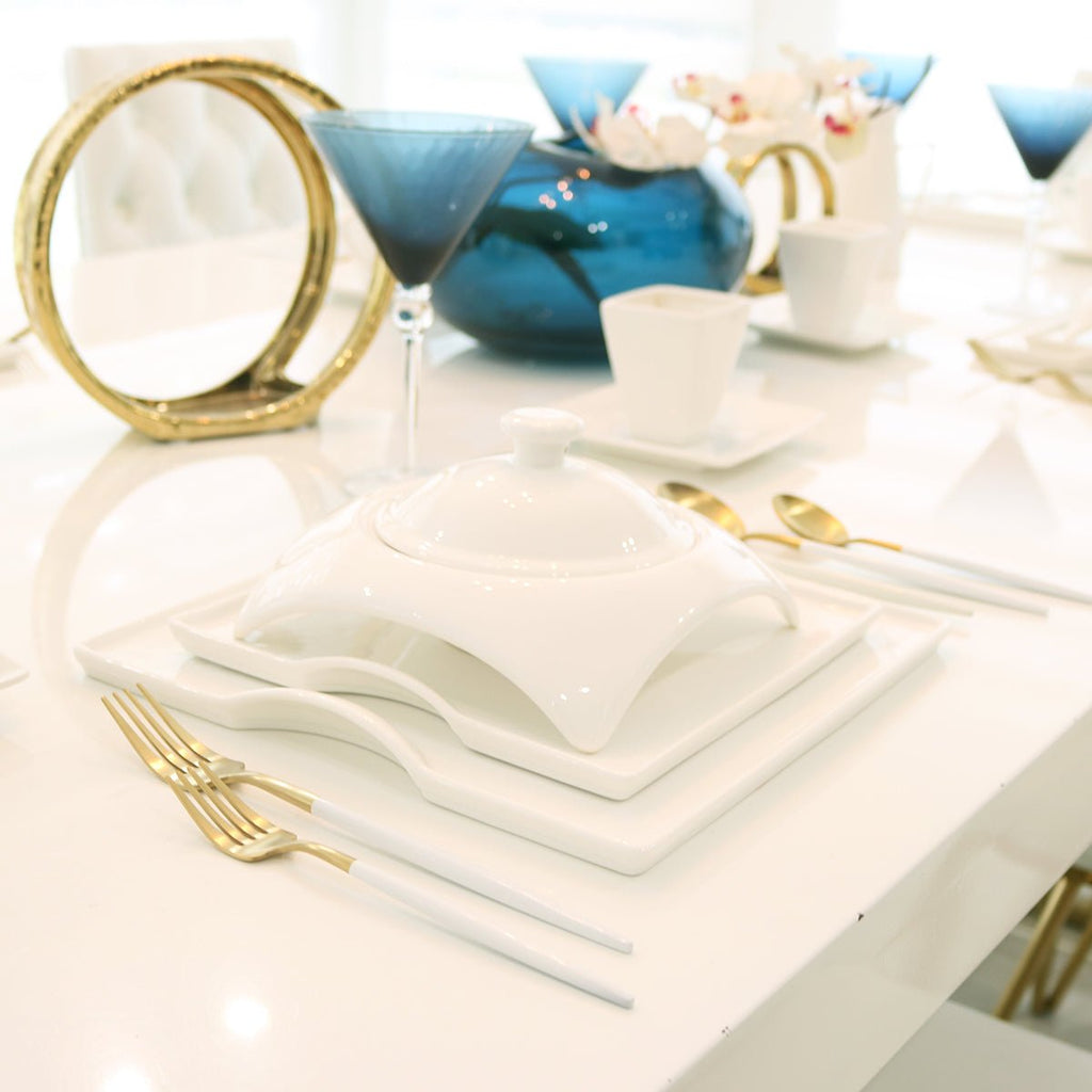Square Porcelain Dinnerware Set - Che Cose Belle