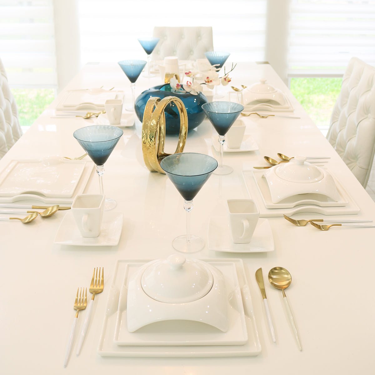 Square Porcelain Dinnerware Set - Che Cose Belle