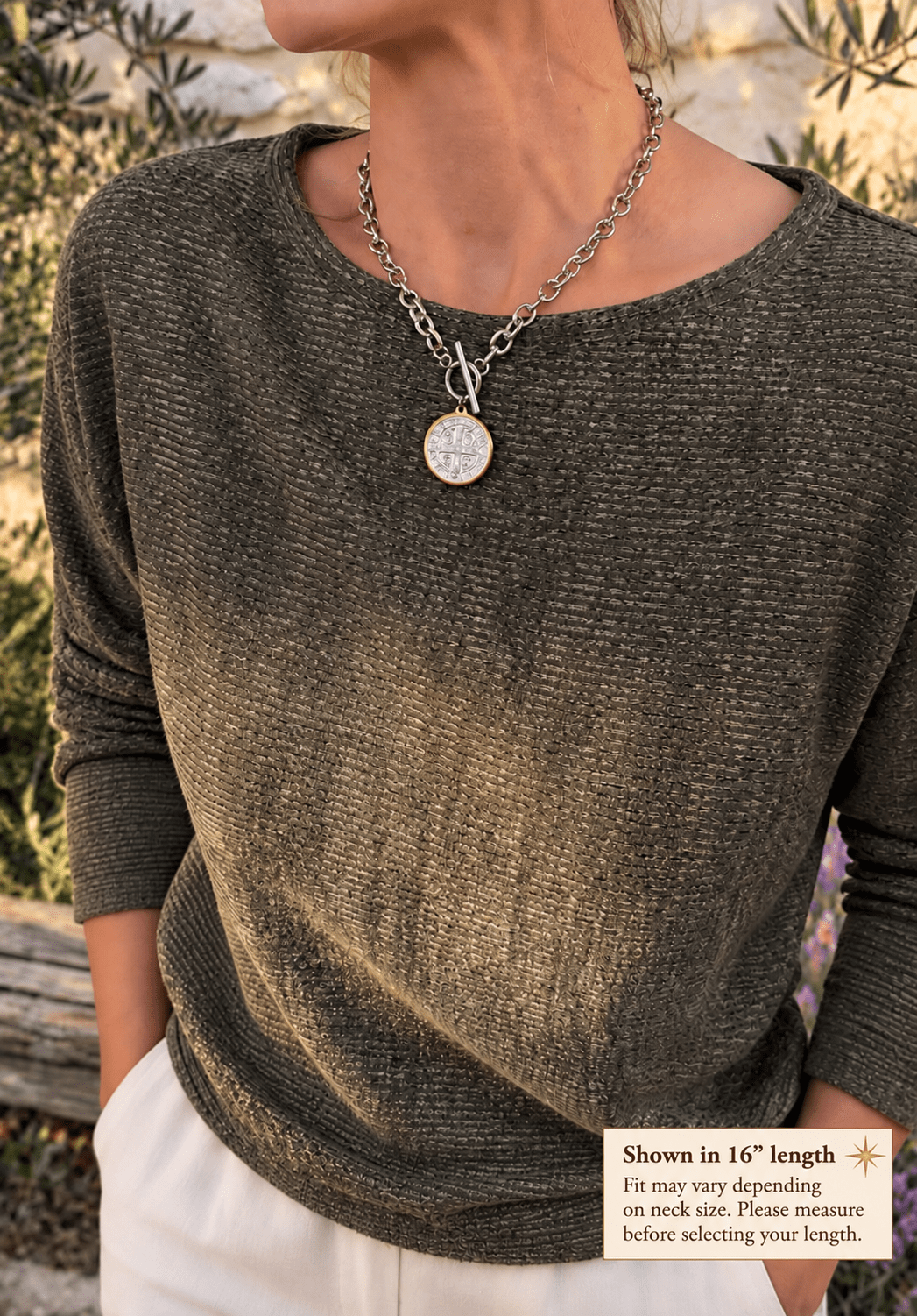 ST. BENEDICT TOGGLE NECKLACE - Che Cose Belle