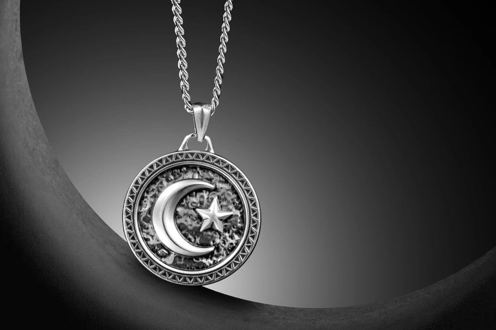 Star & Crescent Amulet - Sterling Silver - Che Cose Belle