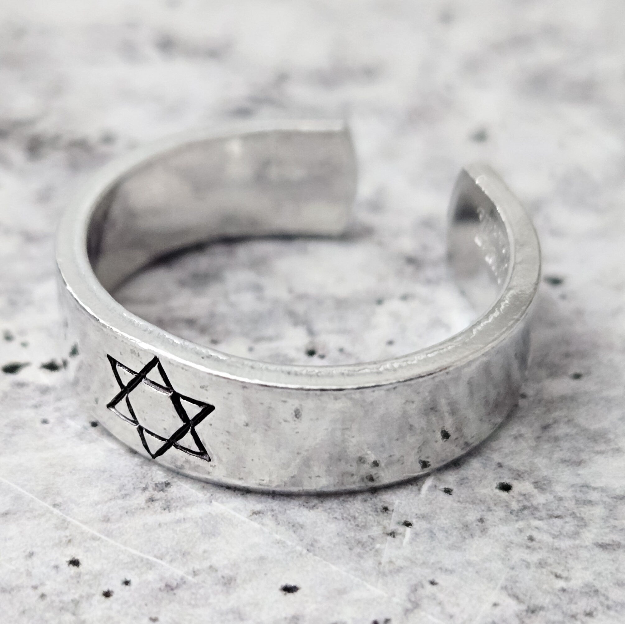 Star of David Open Back Thin Band Ring - Che Cose Belle