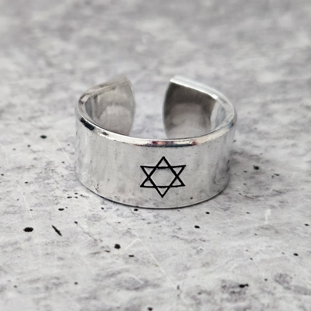 Star of David Open Back Wide Band Ring in Gold or Silver - Che Cose Belle