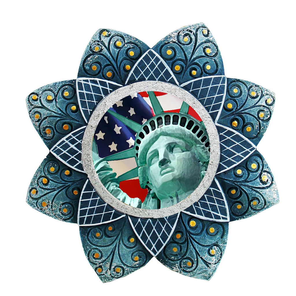 Statue of Liberty Sculpted Hand-Painted Christmas Ornament by G. DeBrekht - American Christmas Decor - 6103401 - Che Cose Belle