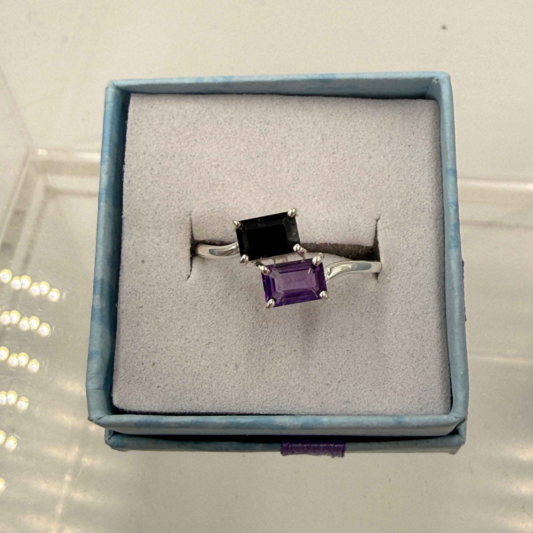 Sterling Silver Black Onyx & Amethyst Ring - Size 8 - Protective, Spiritual & Grounding - Che Cose Belle