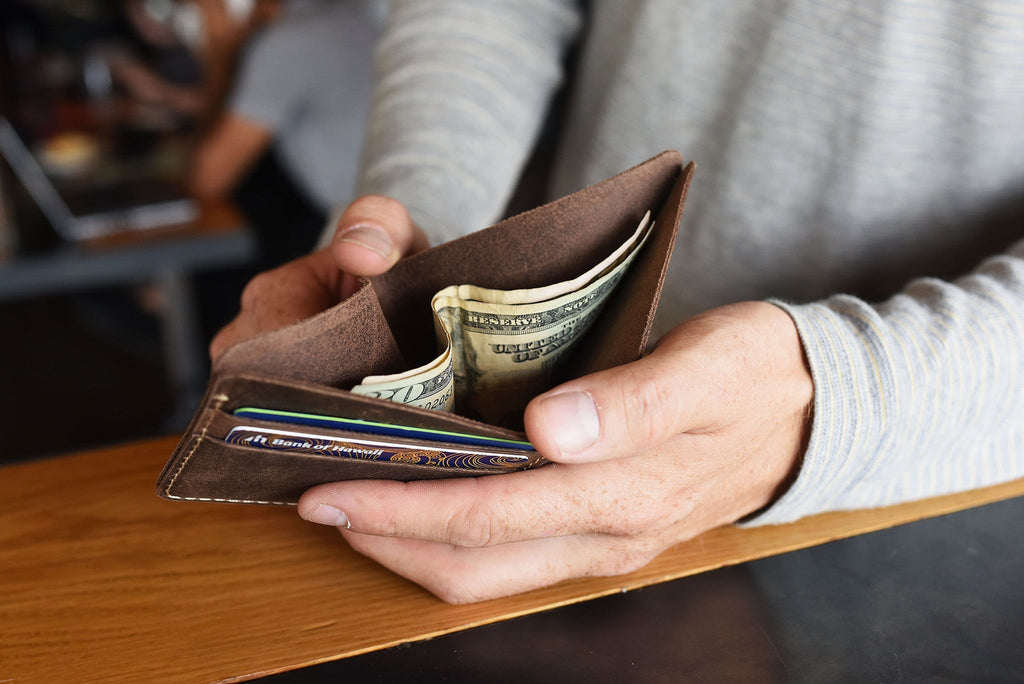 Straight Cut Bifold - Che Cose Belle