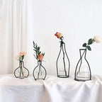 Style Retro Line Flowers Vase Frame Nordic Style Wall Hanging Metal Holder Modern Solid Home Decor Modern Rose Frame Clear Vase Planter Flower Holder Decorations for Wedding Living Room, Office Party - Che Cose Belle