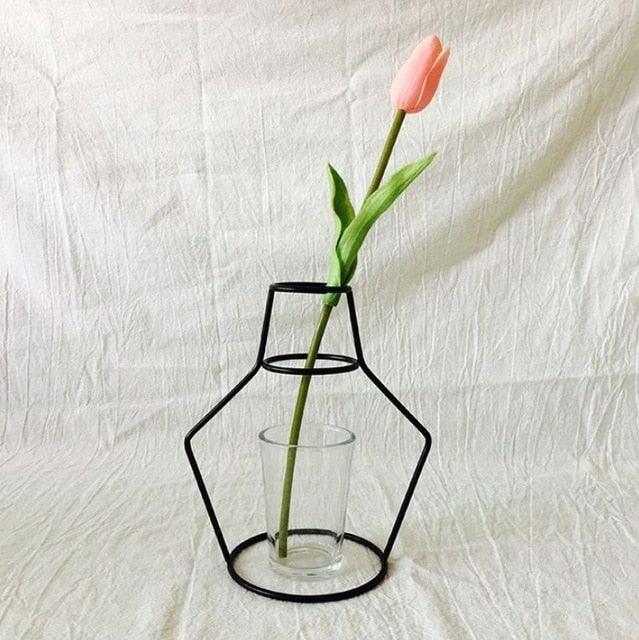 Style Retro Line Flowers Vase Frame Nordic Style Wall Hanging Metal Holder Modern Solid Home Decor Modern Rose Frame Clear Vase Planter Flower Holder Decorations for Wedding Living Room, Office Party - Che Cose Belle