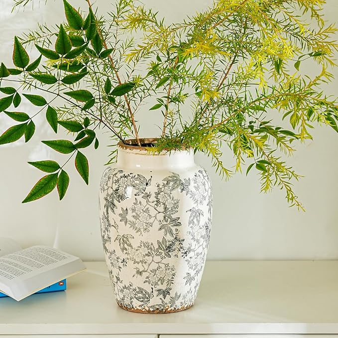 Sungmor Ceramic Flower Vase, Vintage Ice Cracked Glaze Porcelain Vase, Pretty Home Decor Vase for Flower Arrangement, Fresh Flowers, 10.2 Inch Tall Chinoiserie Pottery Vase, Gray Floral Pattern - Che Cose Belle