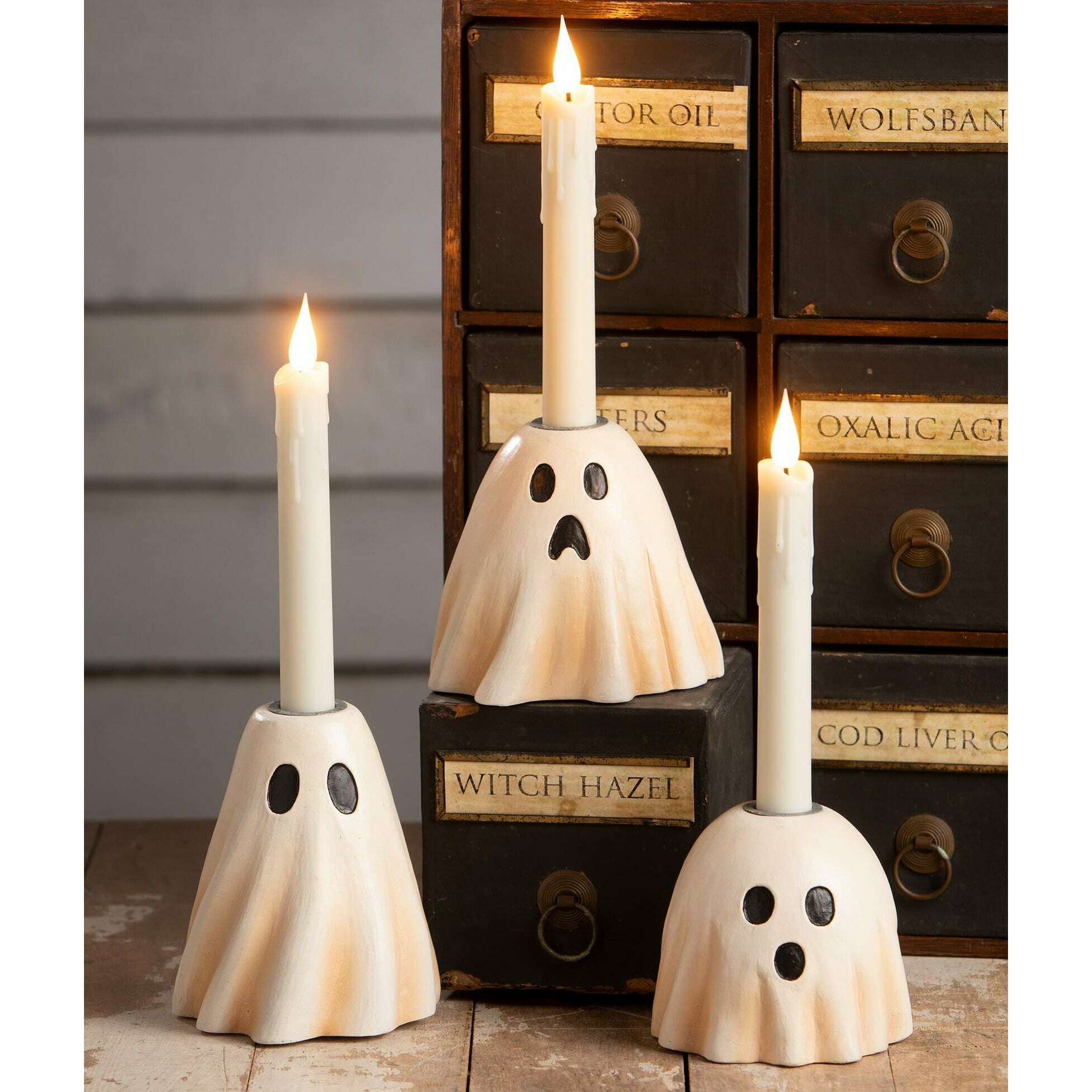 Surprised Ghost Candlestick | Halloween Decor | Bethany Lowe