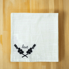 Table Cloth Napkins Set of 4 with Love Embroidery - Che Cose Belle