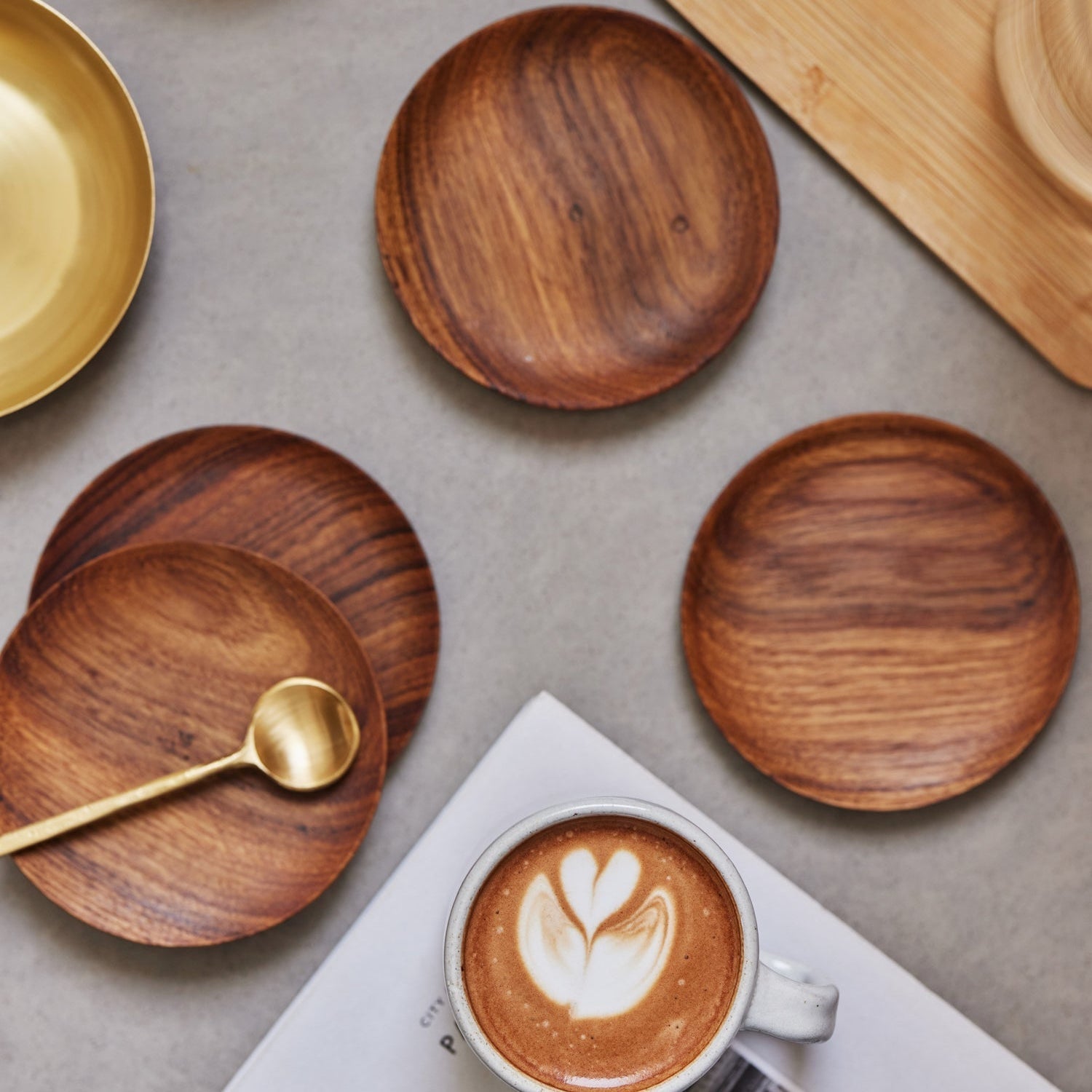 Teak Coasters - set of 4 - Che Cose Belle