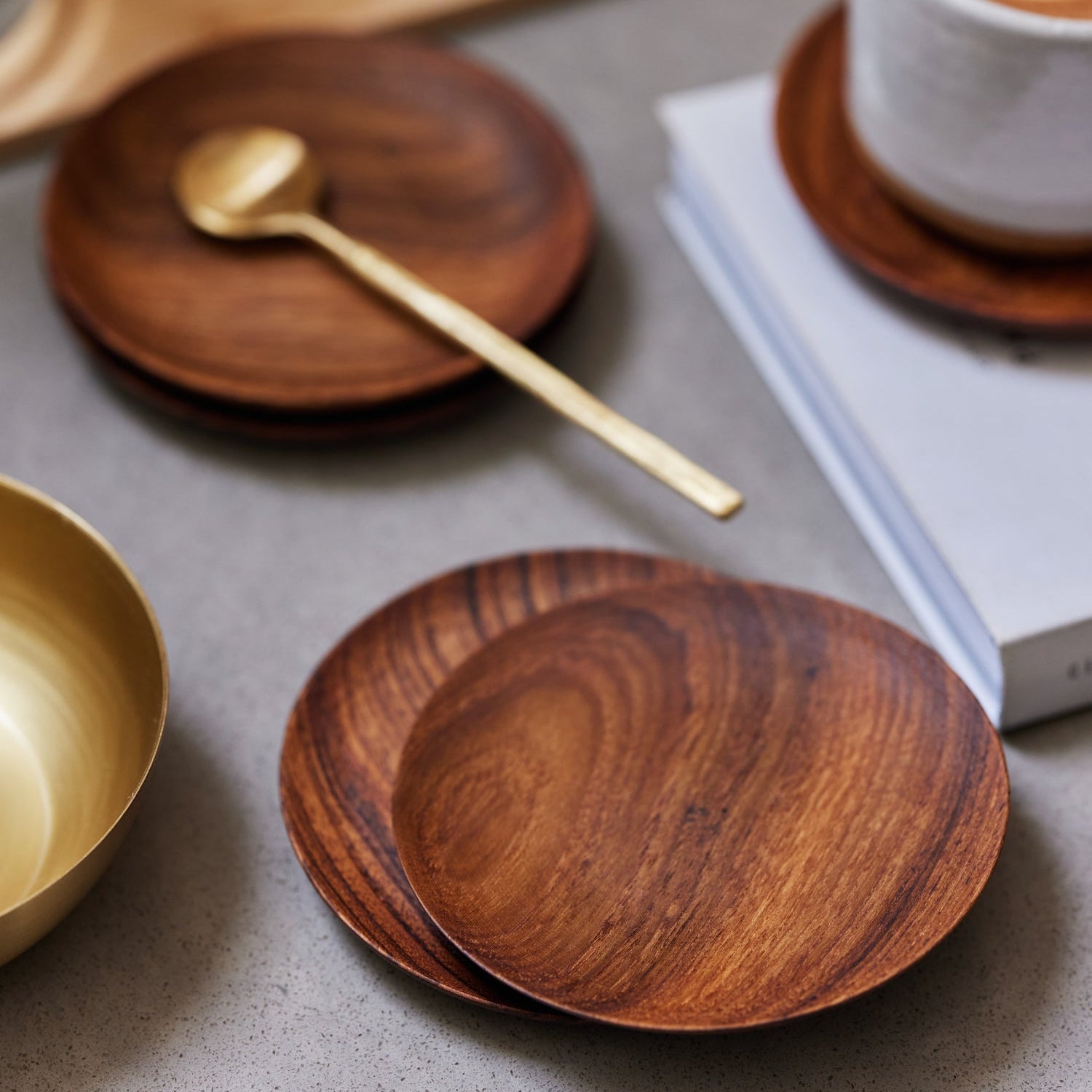 Teak Coasters - set of 4 - Che Cose Belle