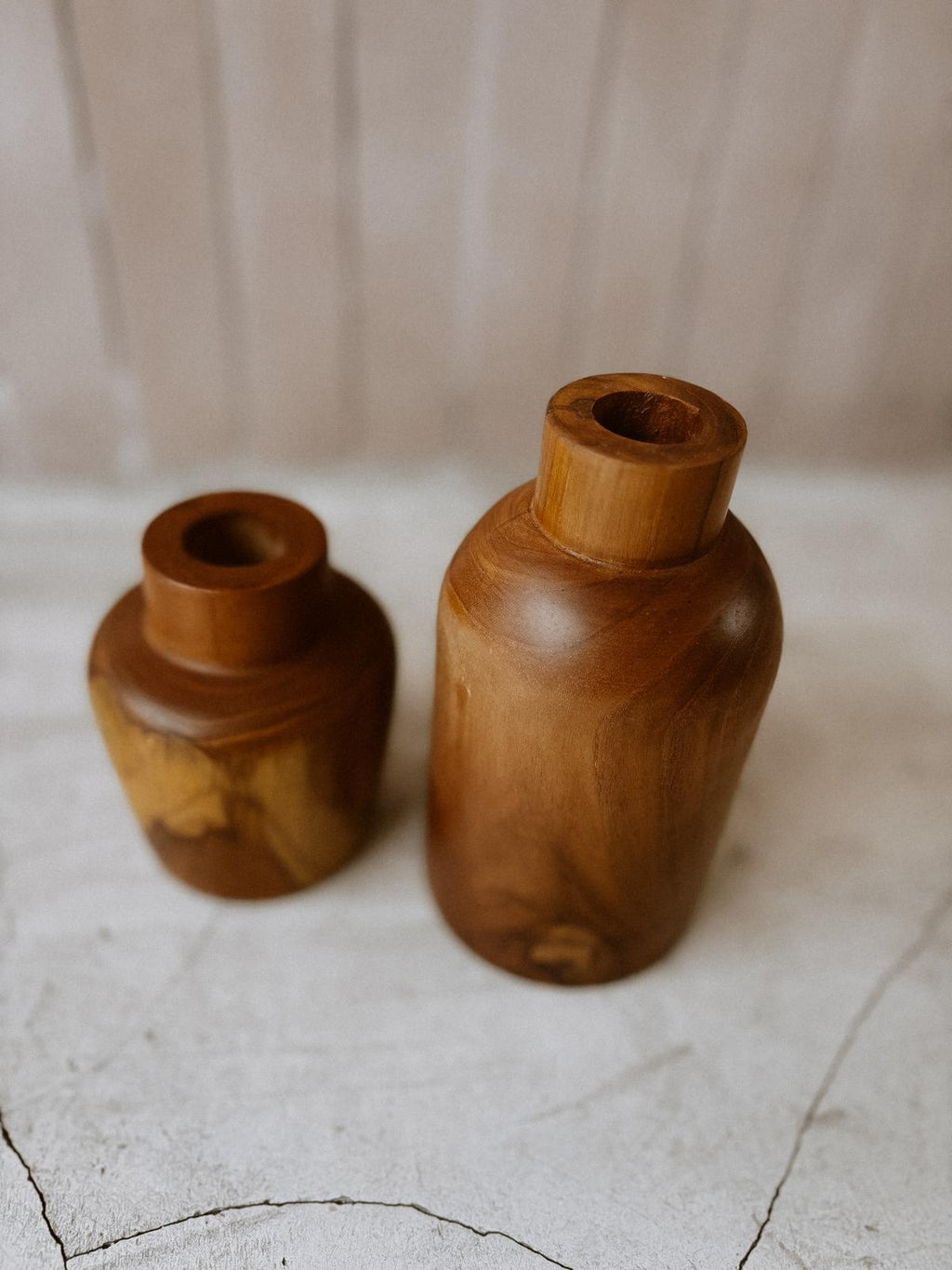 Teak Flower Vases - Che Cose Belle