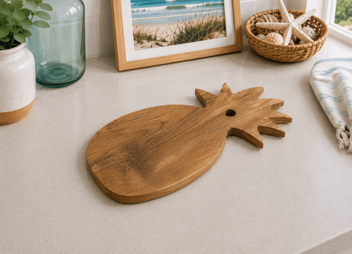 Teak Pineapple Cutting Board Large - Che Cose Belle