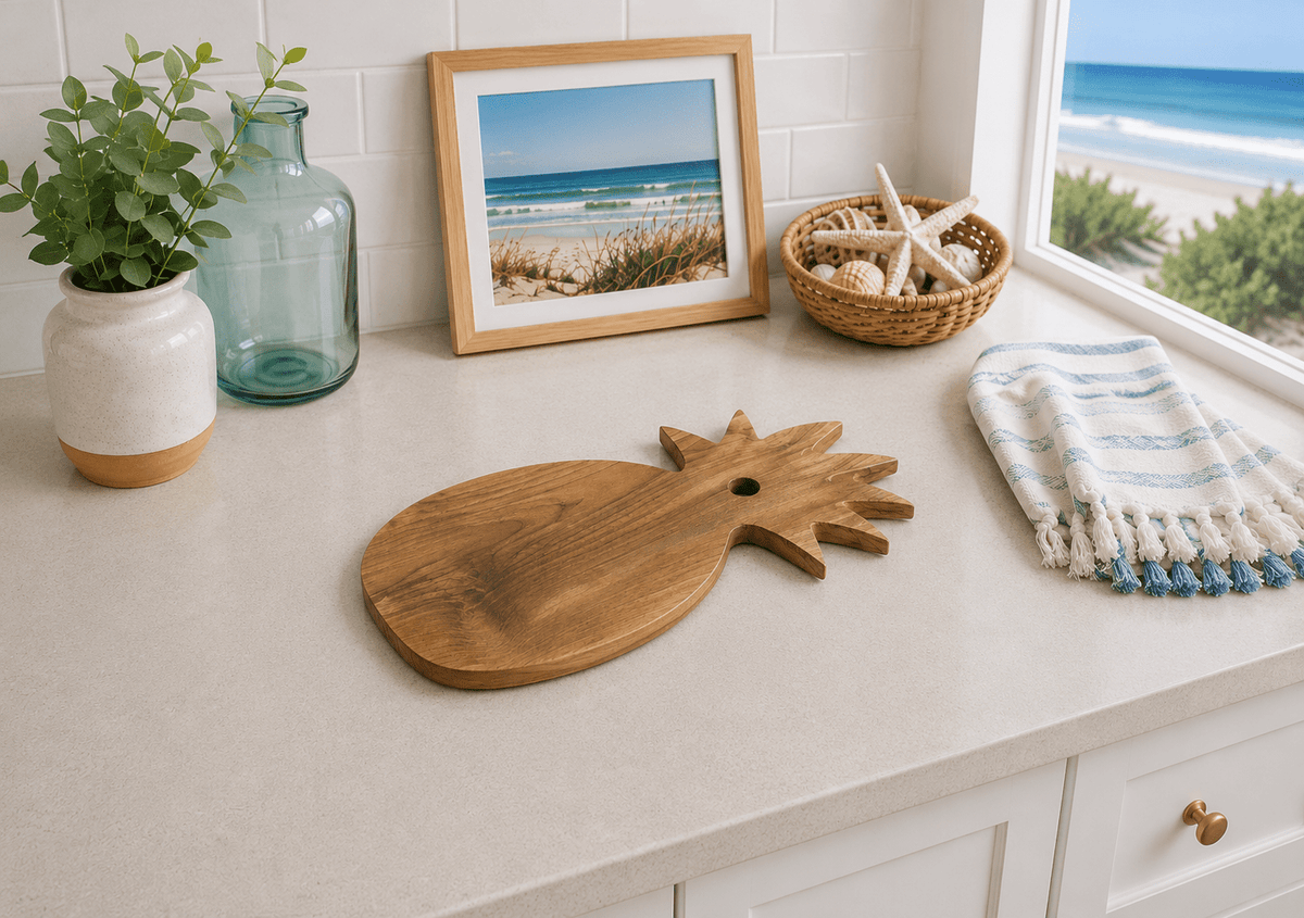Teak Pineapple Cutting Board Large - Che Cose Belle