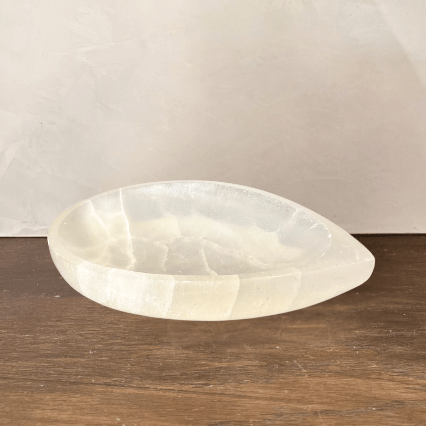 Teardrop Selenite Bowl - Che Cose Belle