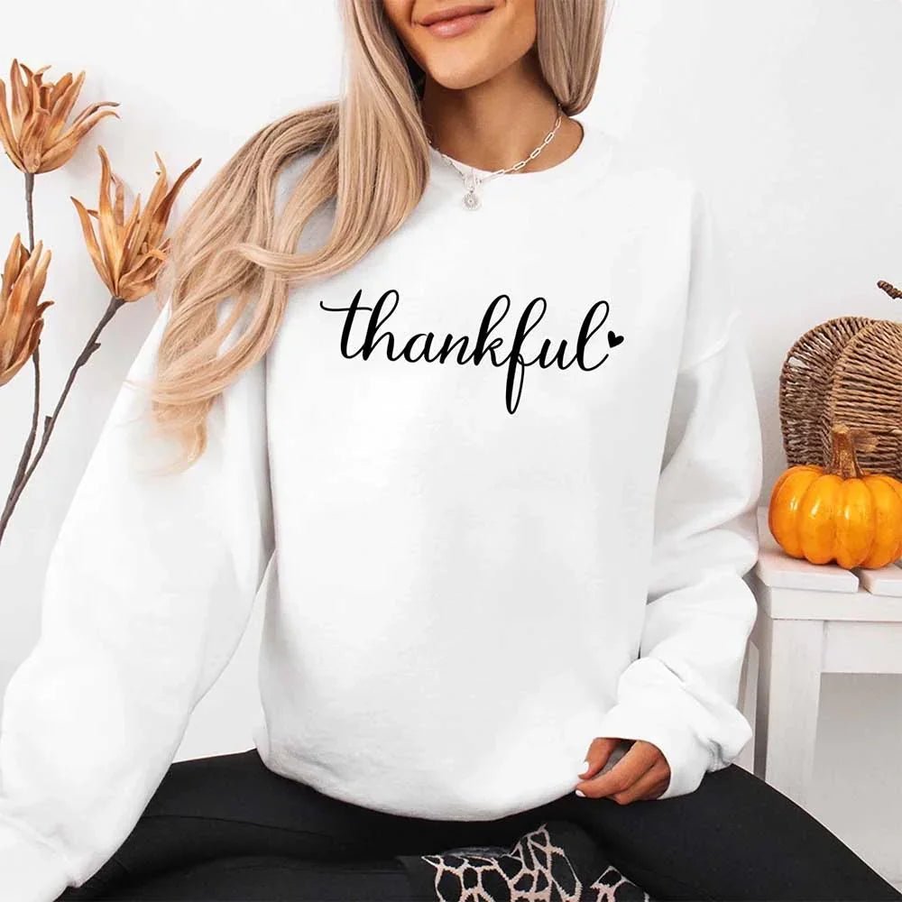 Thankful Sweatshirt for Women - Cozy Thanksgiving Gift Sweater - Che Cose Belle