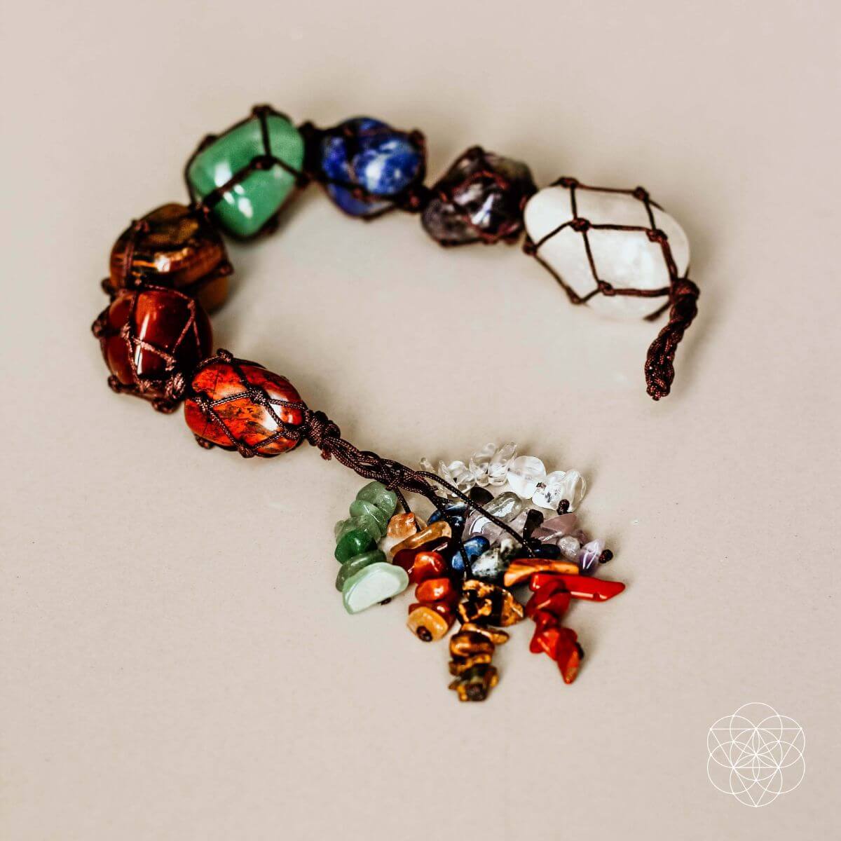 The 7 Chakra Healing Tassel - Che Cose Belle