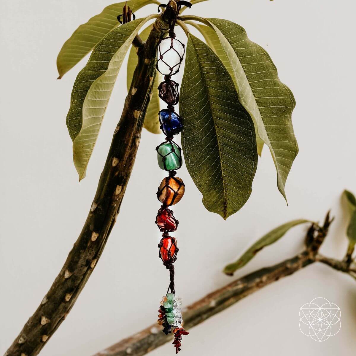 The 7 Chakra Healing Tassel - Che Cose Belle