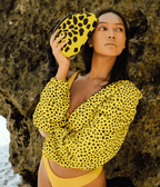 The Arnoldi Venom Clutch Bag In Black & Yellow - Che Cose Belle