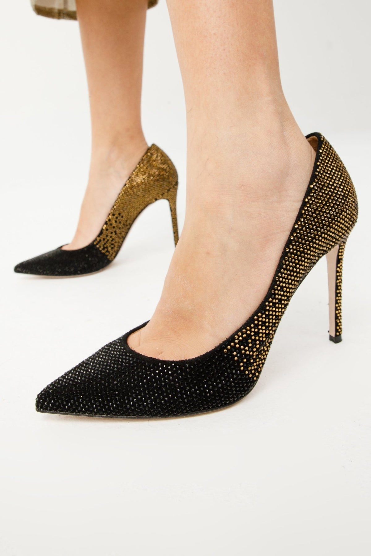 The Bago Black & Gold Glitter Leather Pump Women Shoe - Che Cose Belle