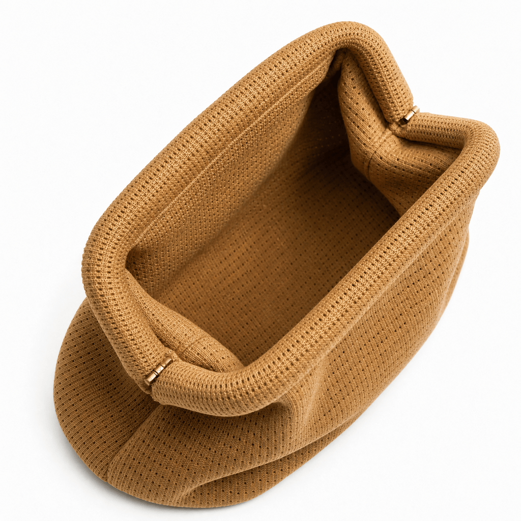 The Beige Everywhere Clutch - Che Cose Belle
