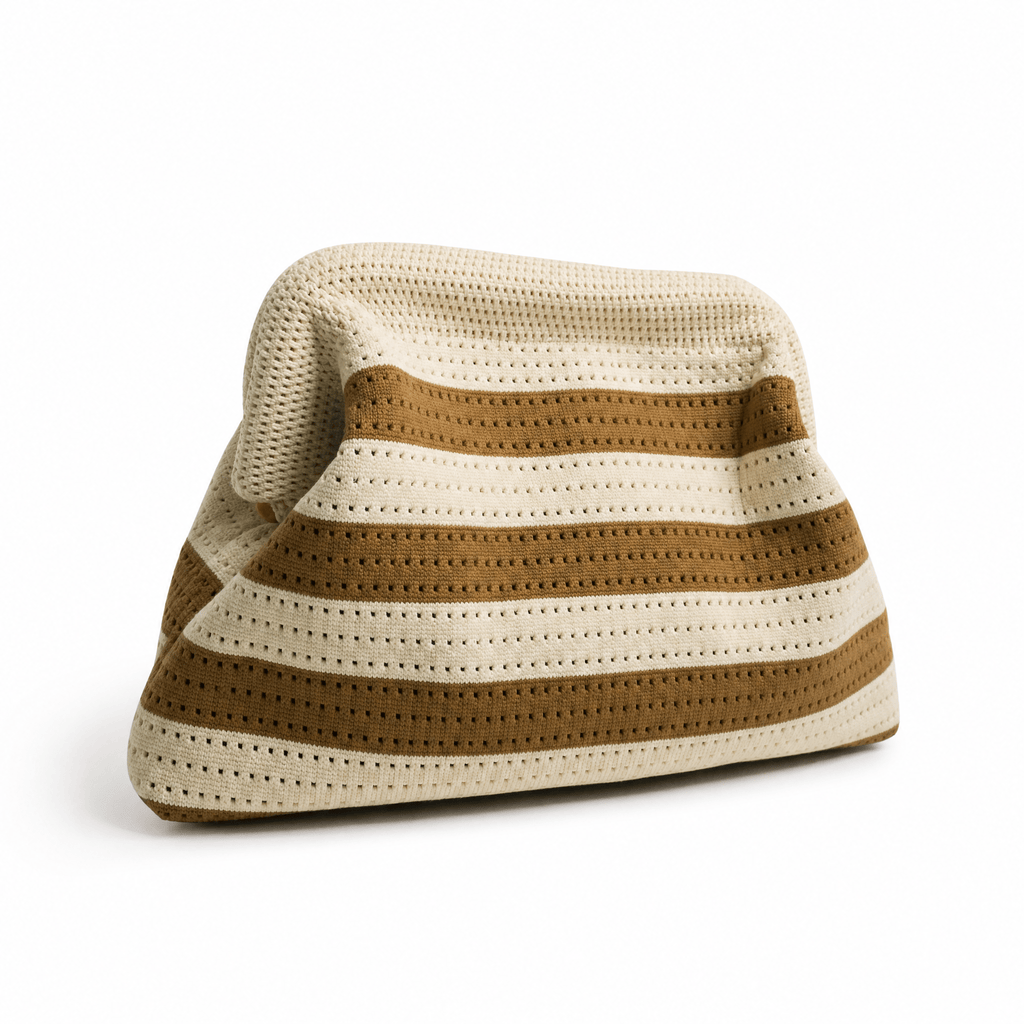 The Cream Everywhere Clutch - Che Cose Belle