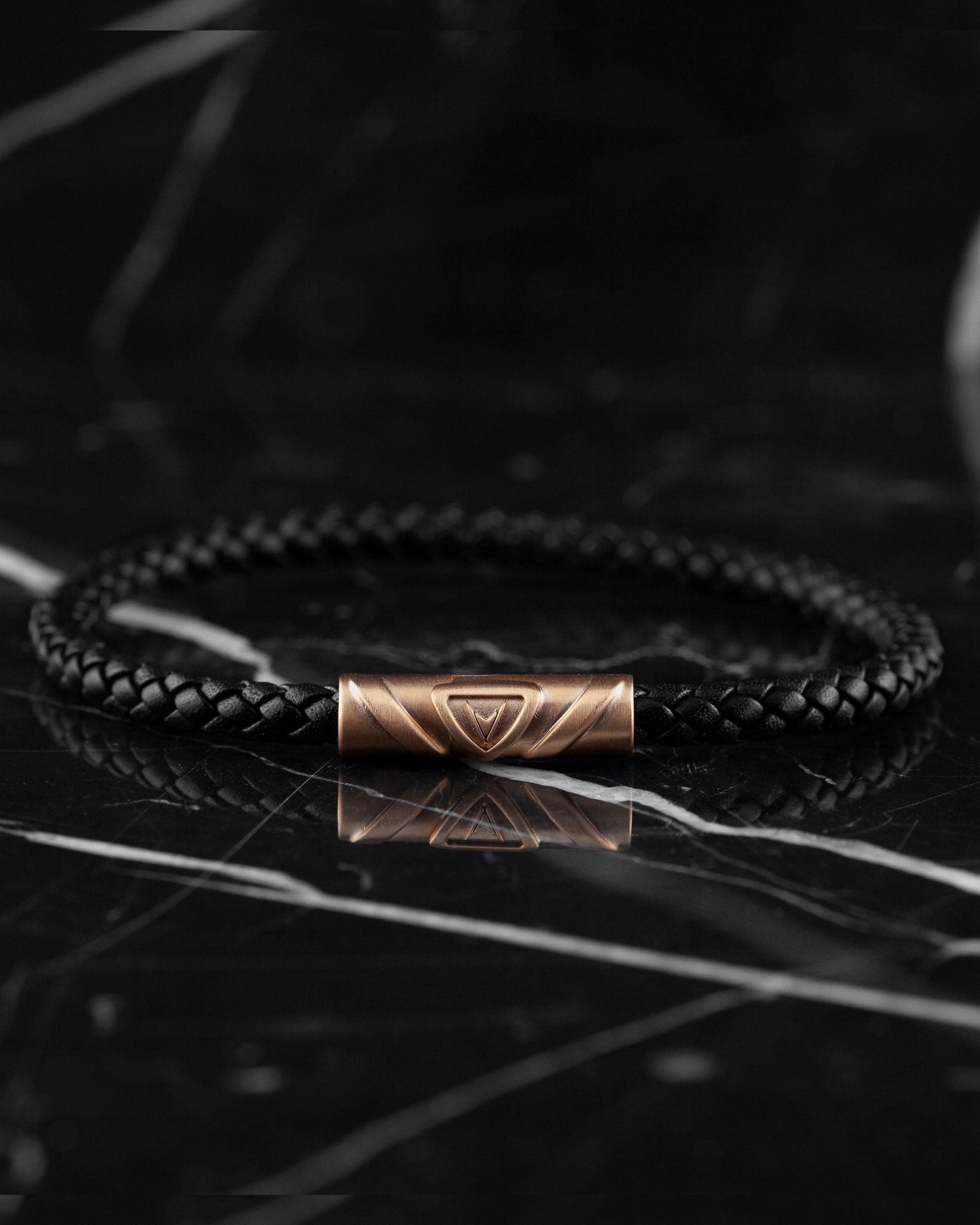 The Delta Single - Black and Rose Gold - Che Cose Belle