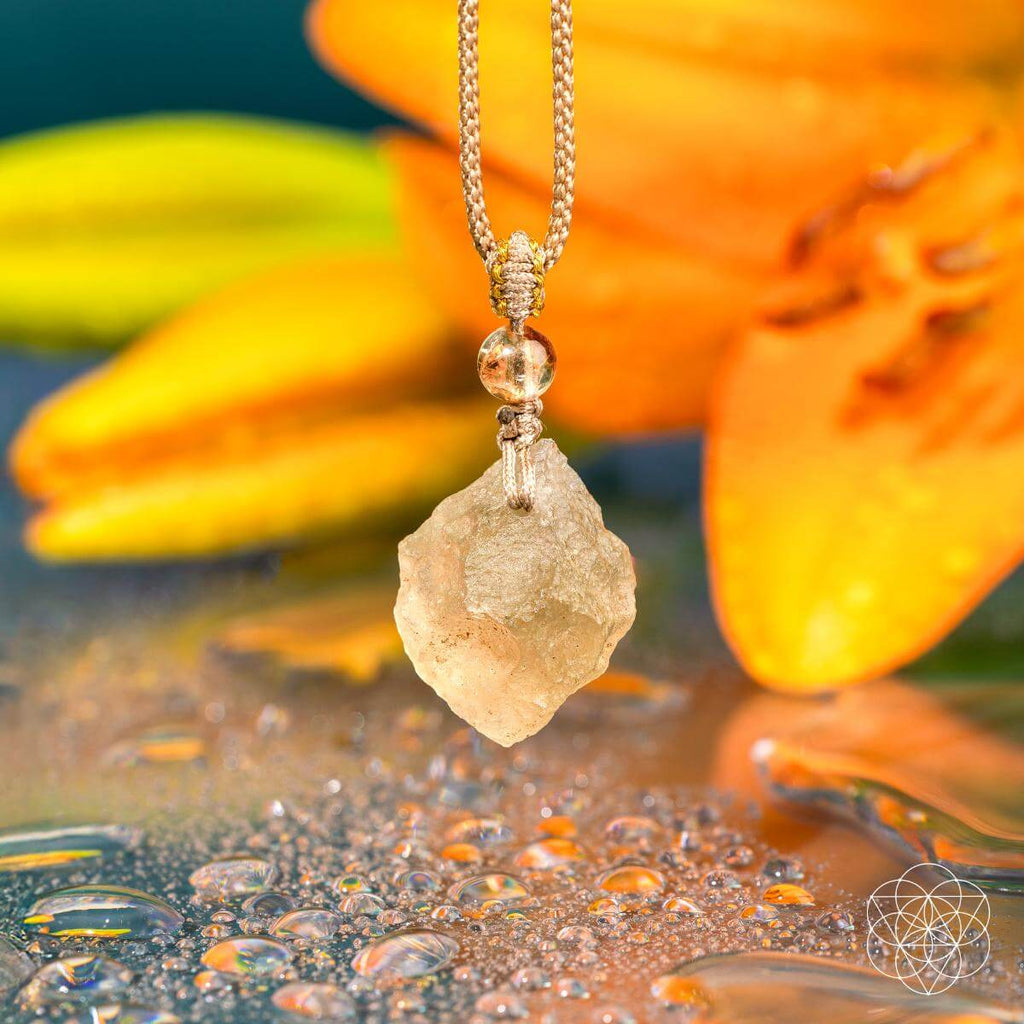 The Destiny Relic – Libyan Desert Glass Pendant - Che Cose Belle