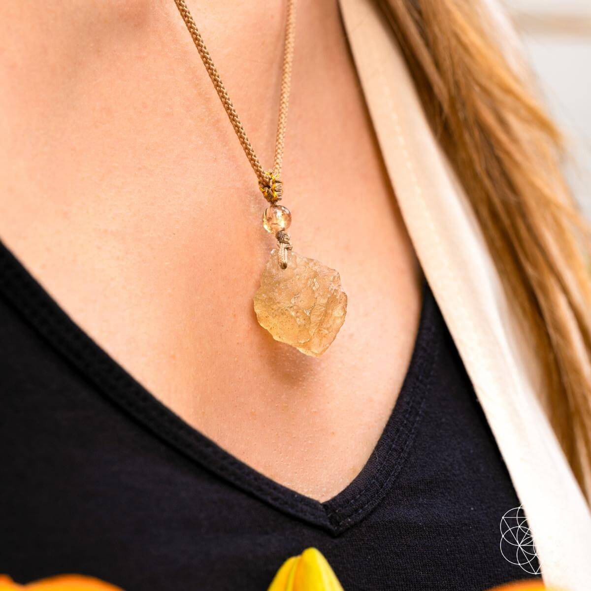 The Destiny Relic – Libyan Desert Glass Pendant - Che Cose Belle