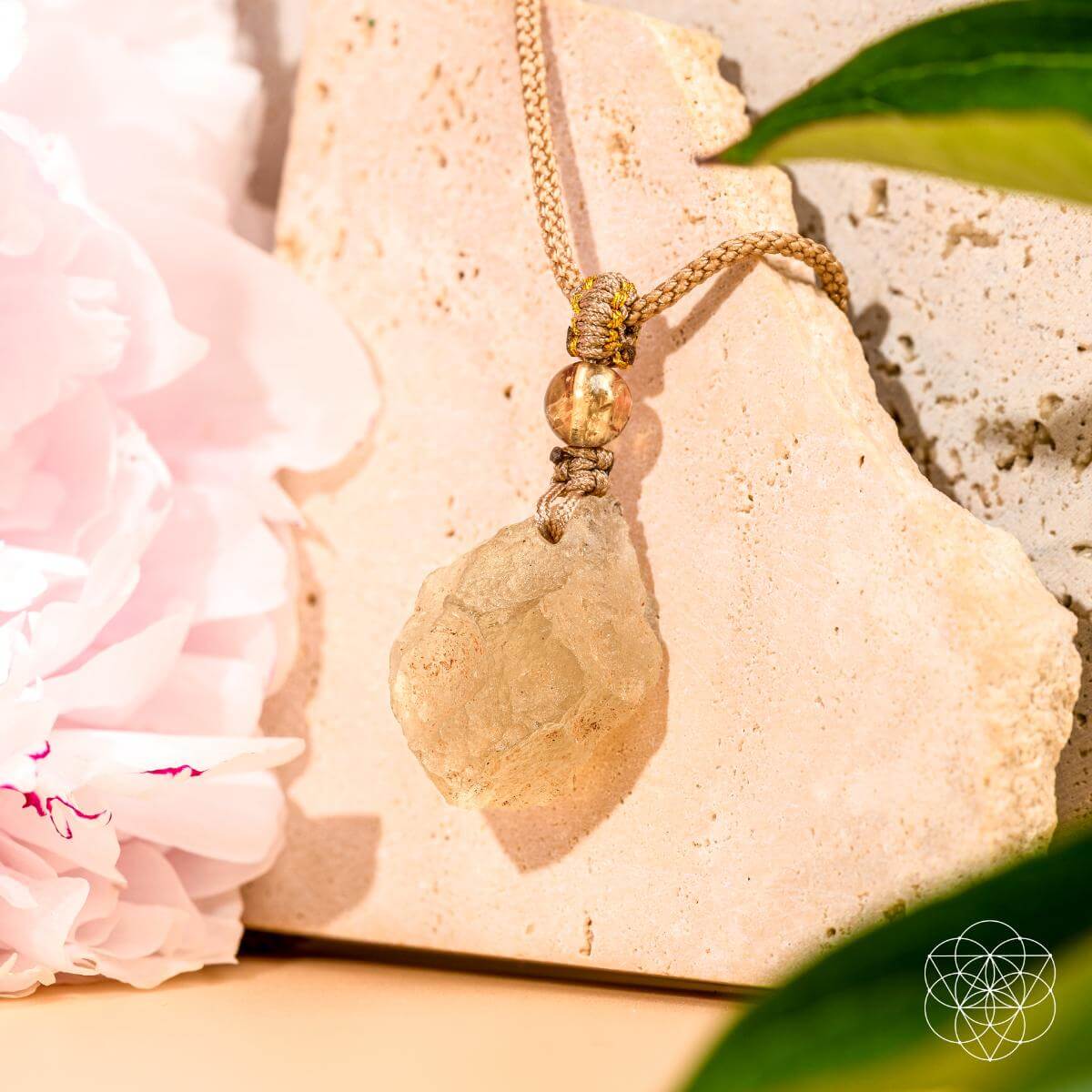 The Destiny Relic – Libyan Desert Glass Pendant - Che Cose Belle