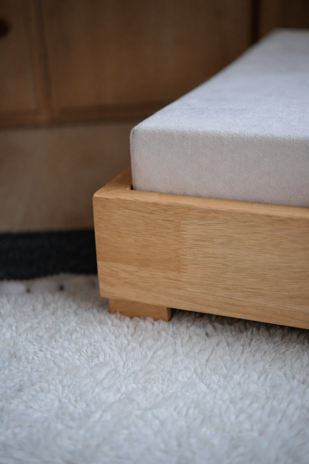 The Haven — Luxury Handcrafted Dog Bed | Solid Wood, Orthopedic, Waterproof lined - Che Cose Belle