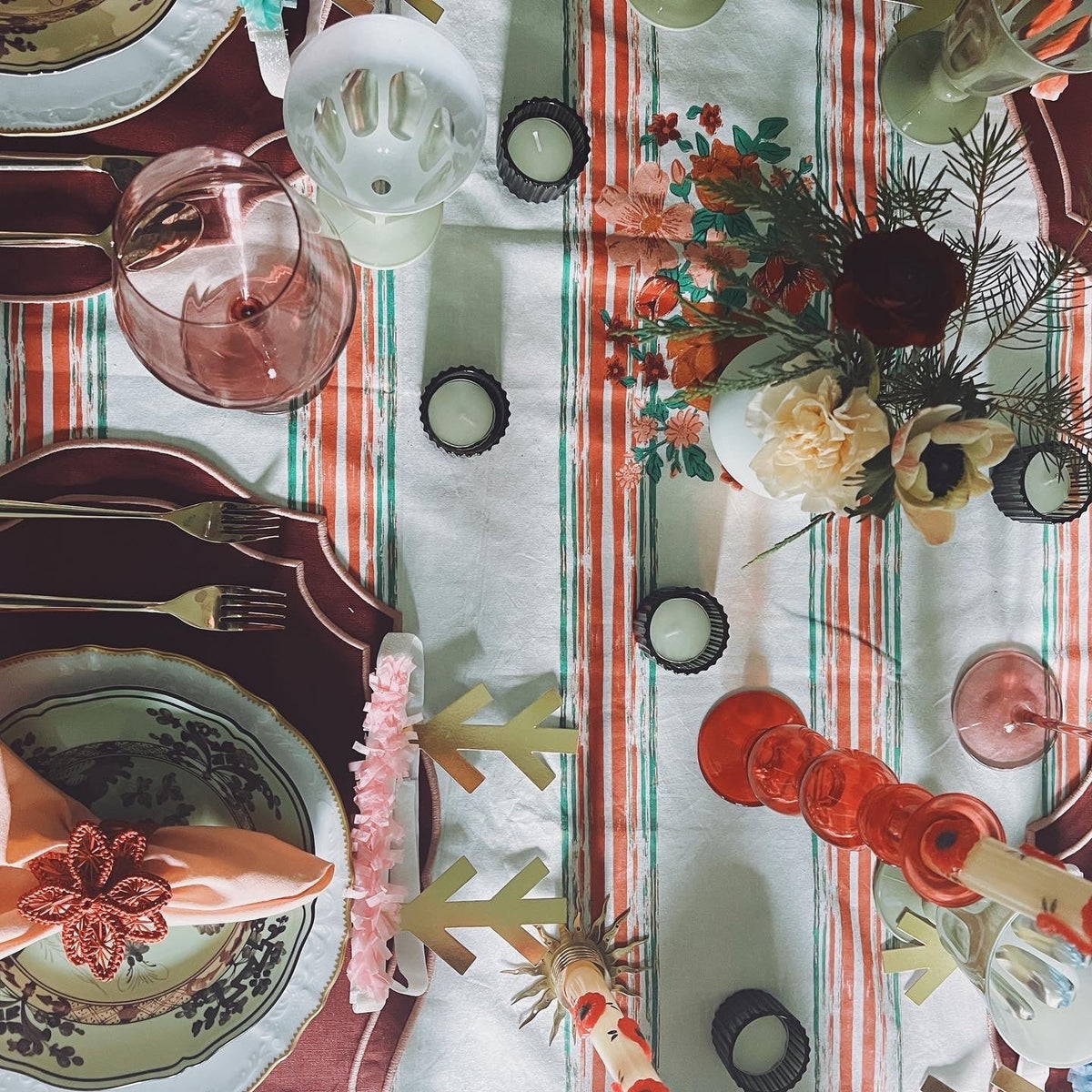 THE HOLIDAY TABLECLOTH - Che Cose Belle