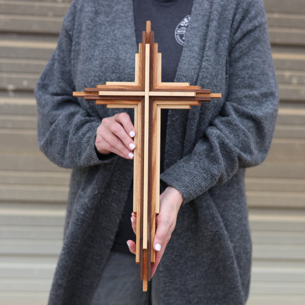 The Original Layered Cross - Che Cose Belle