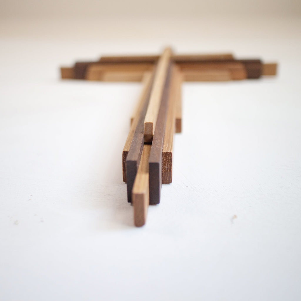 The Original Layered Cross - Che Cose Belle