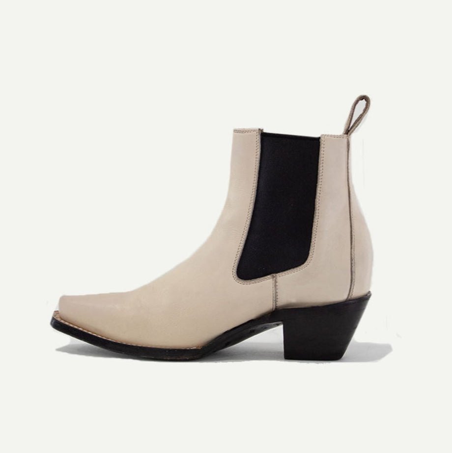 The Sandra Boot in Bone - Che Cose Belle
