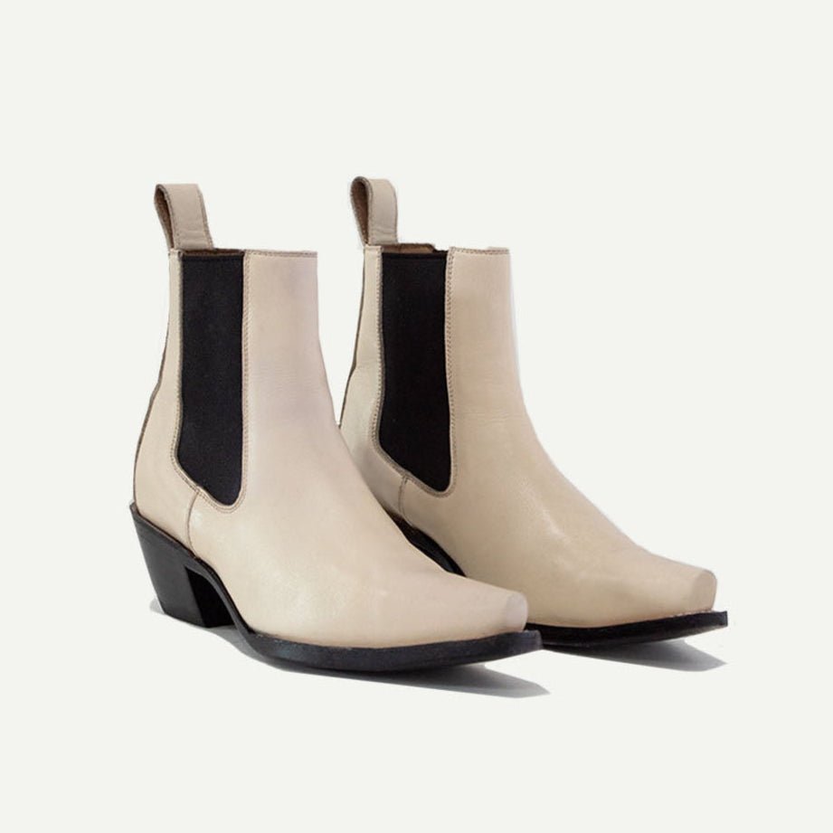 The Sandra Boot in Bone - Che Cose Belle
