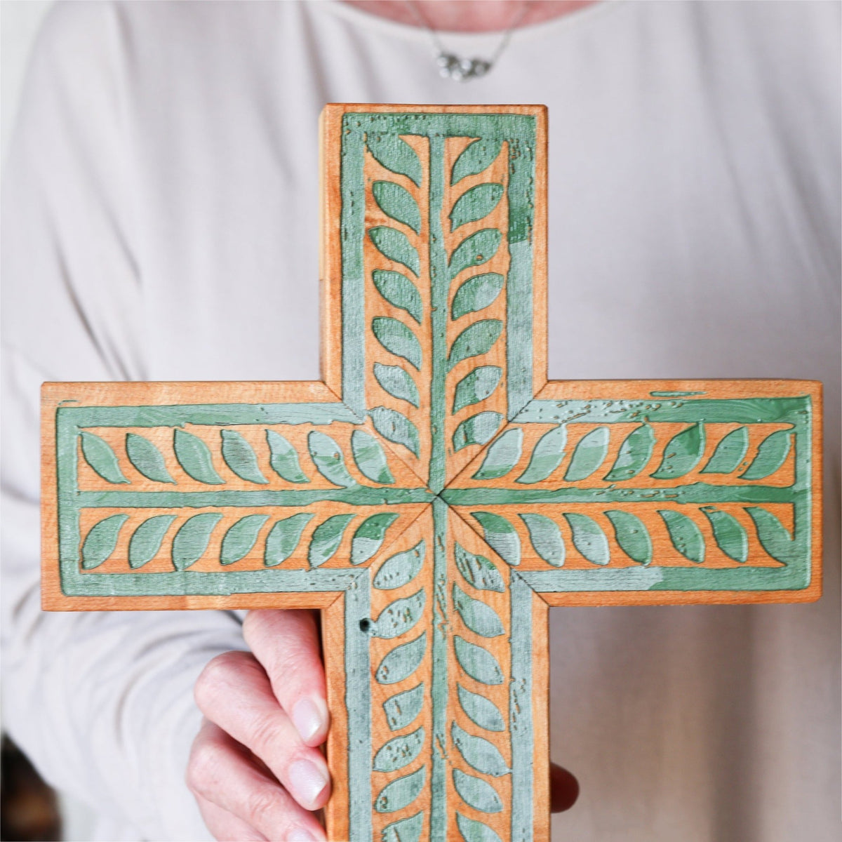 The True Vine Cross - Che Cose Belle