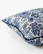 Tile Throw Pillow - Che Cose Belle