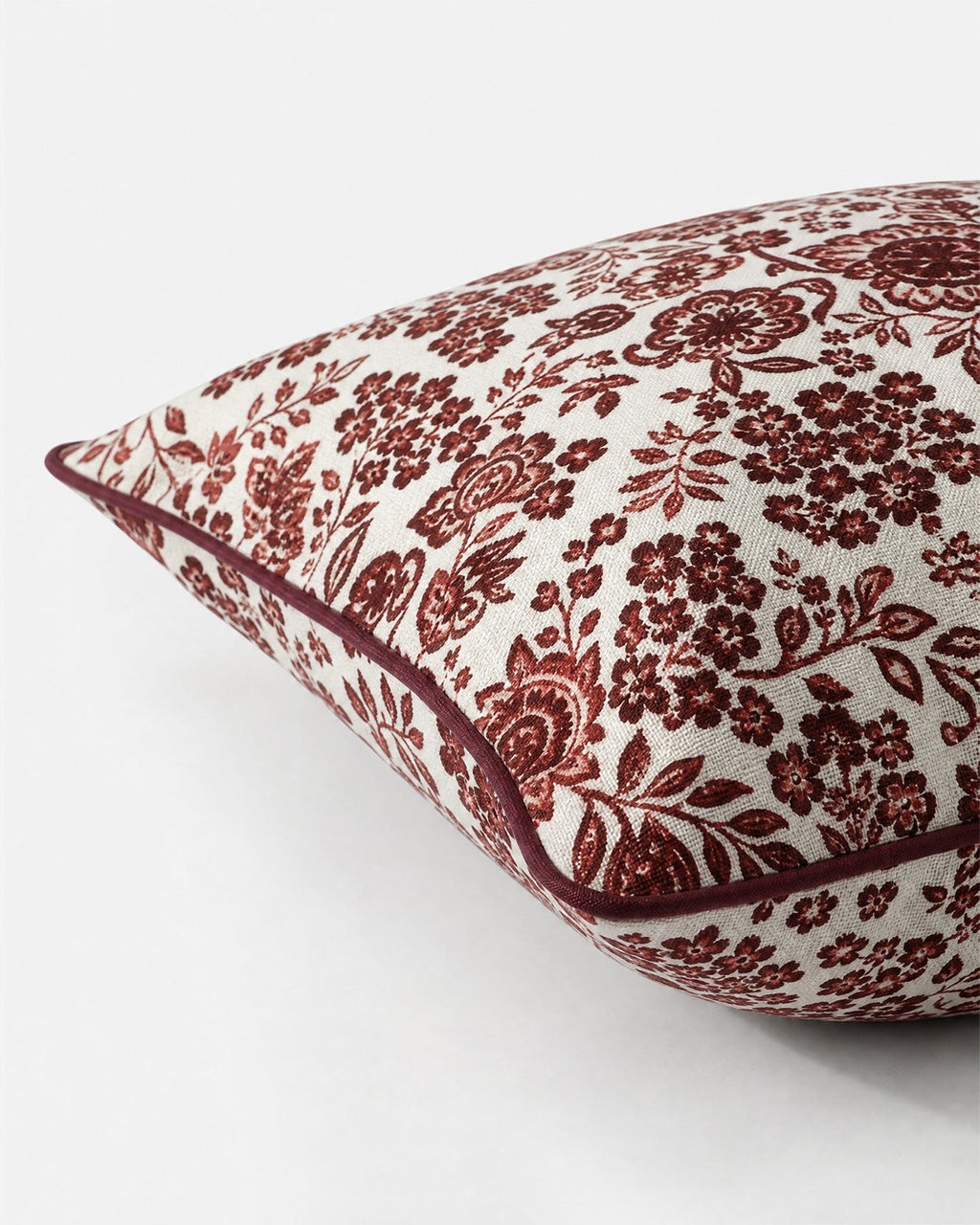 Tile Throw Pillow - Che Cose Belle