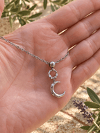 TINY MOON NECKLACE - Che Cose Belle