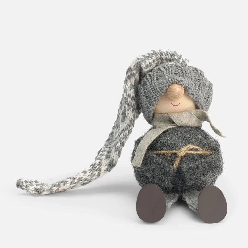 Tomte Gnome - Cousin Gustav (Grey Knitted Cap) - Che Cose Belle