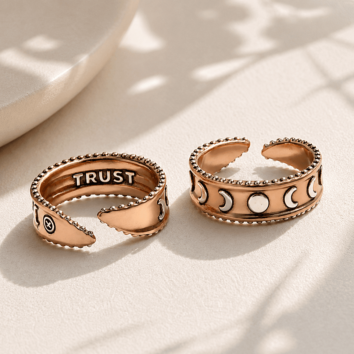 Trust Moon Phase Adjustable Ring - Che Cose Belle