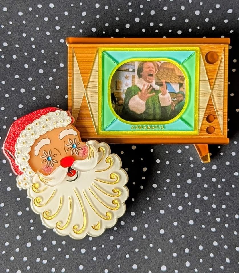 Tune In Customizable Retro TV Brooch by Lipstick & Chrome - Che Cose Belle