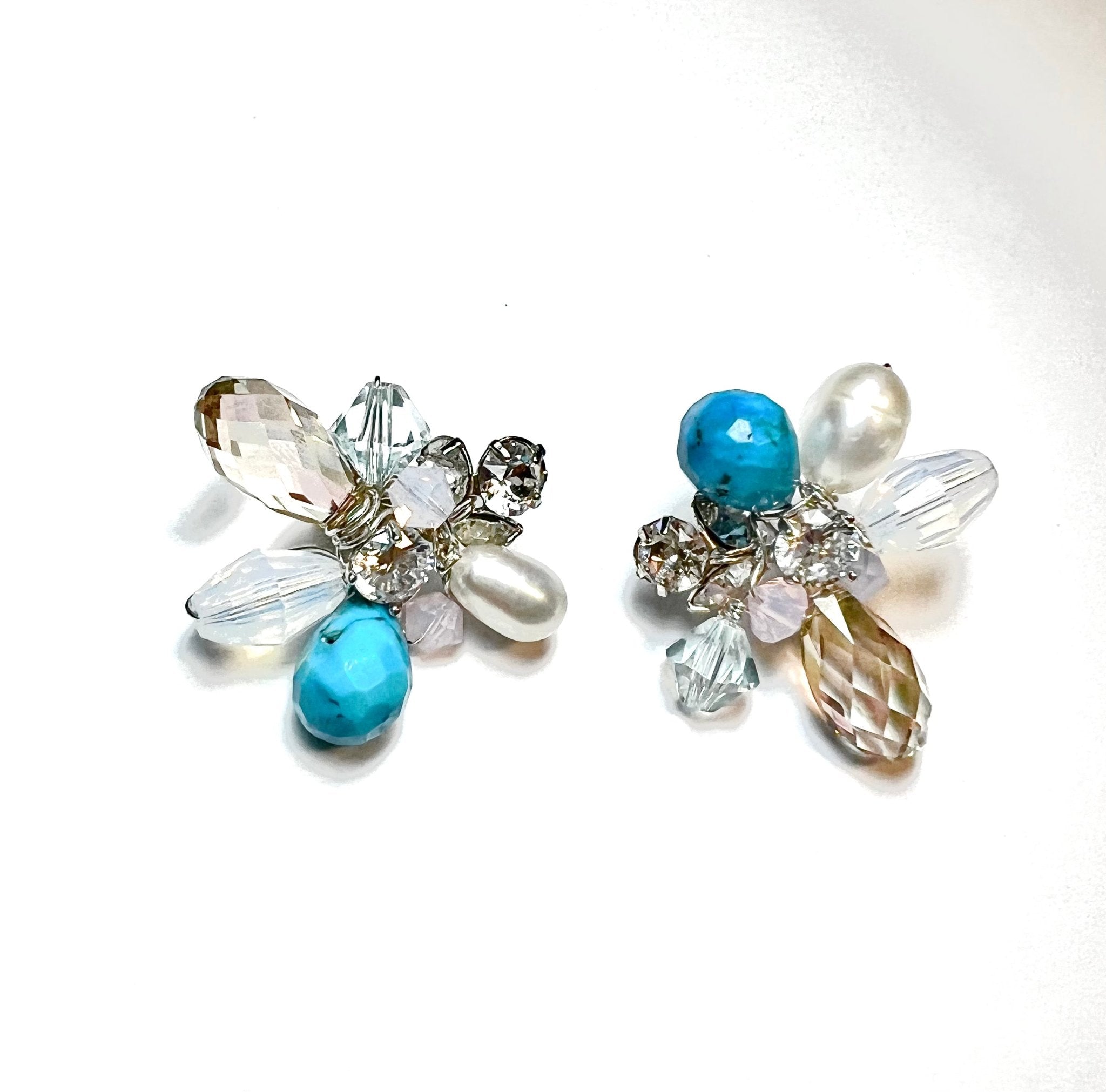 Turquoise Swarovski Flower earrings - Che Cose Belle