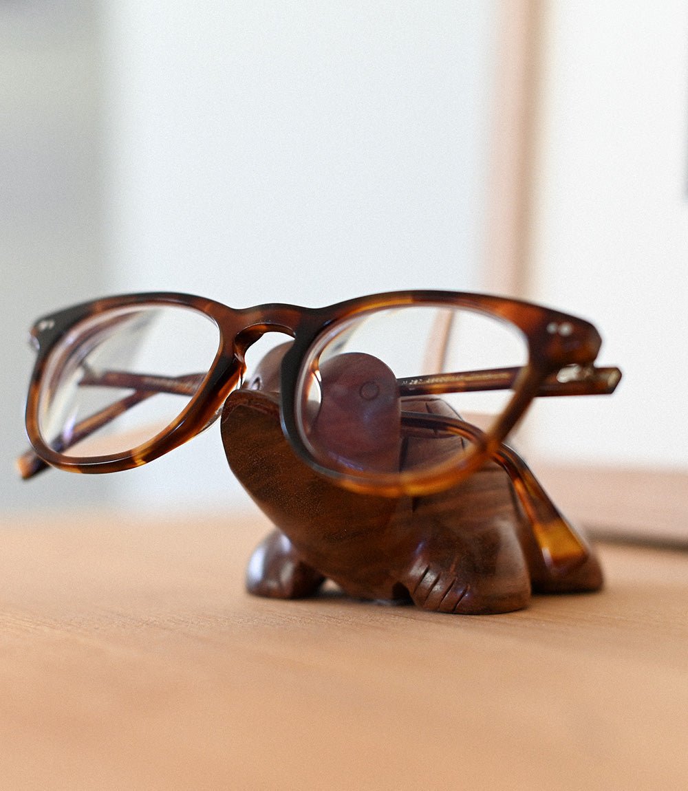 Turtle Eyeglasses Holder/Stand - Hand Carved Indian Rosewood - Che Cose Belle