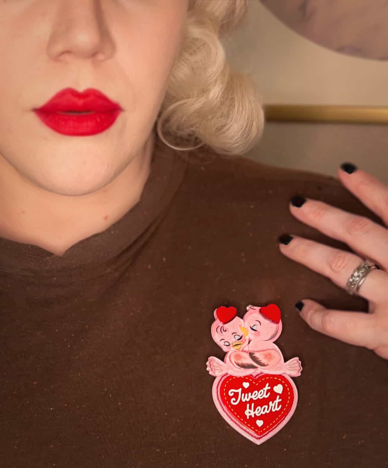 Tweet Heart Brooch by 50's Vintage Dame x Lipstick & Chrome - Che Cose Belle
