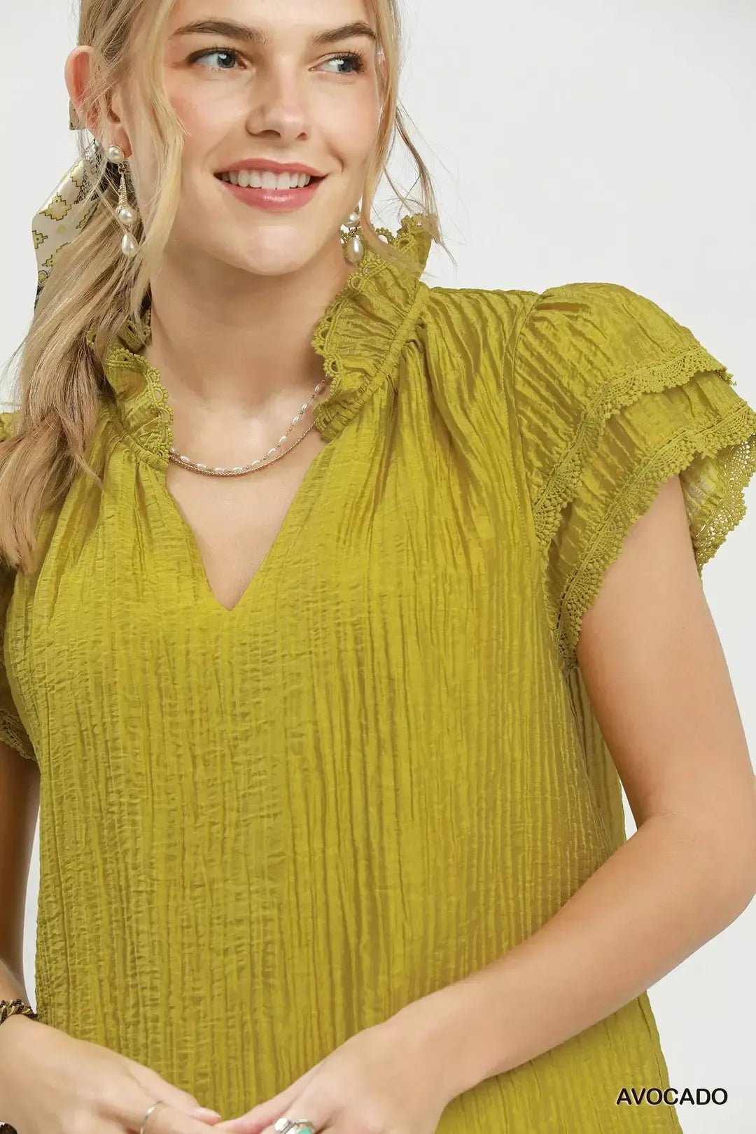 Umgee Lace Trim Ruffle Top - Che Cose Belle