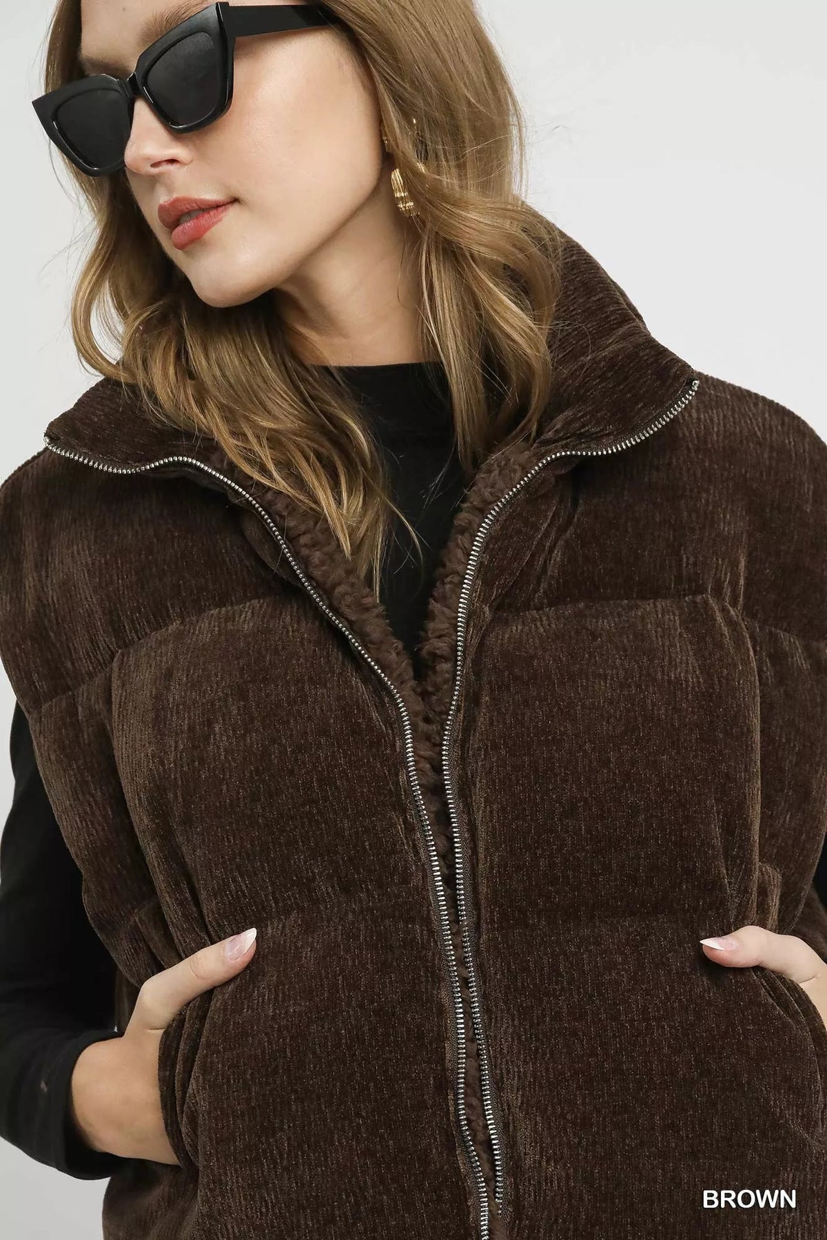 Umgee Sherpa-Lined Zip Vest with Drawstring Hem - Che Cose Belle